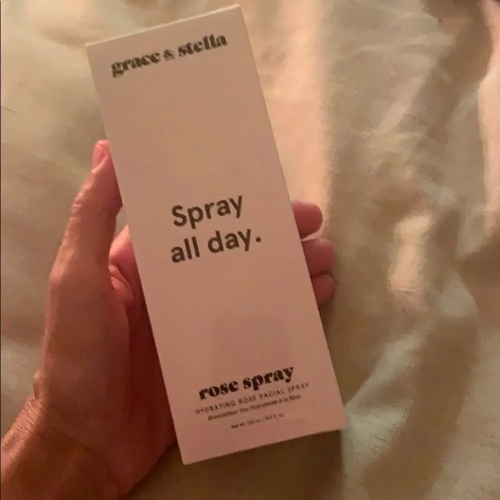 Grace & Stella Spray All Day Rose Spray.